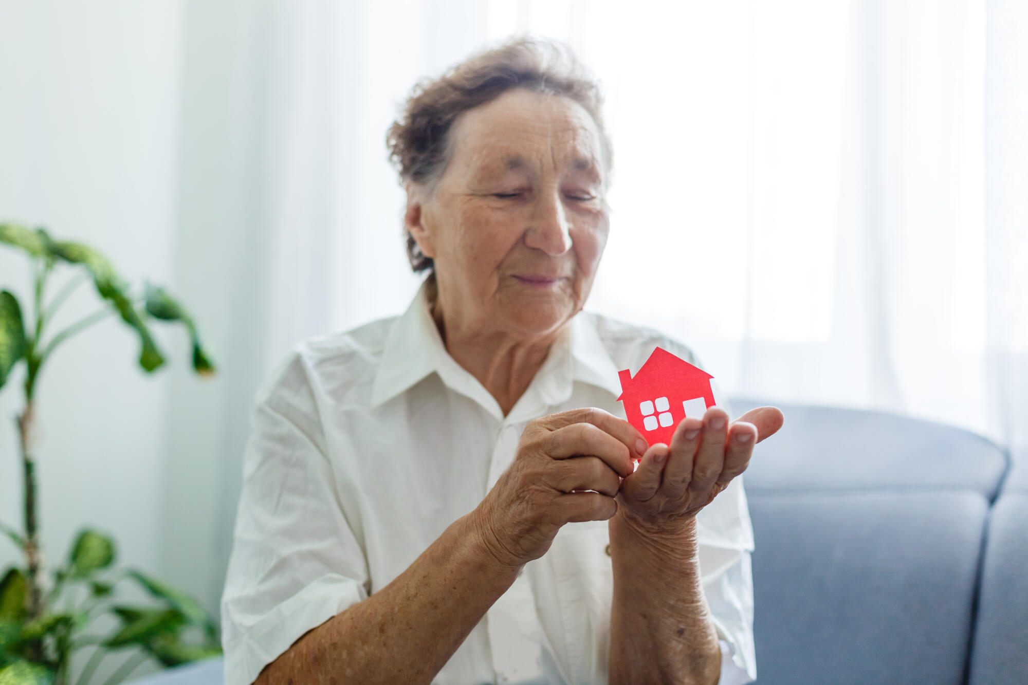 Exploring Senior Housing Options That Support Daily Independence